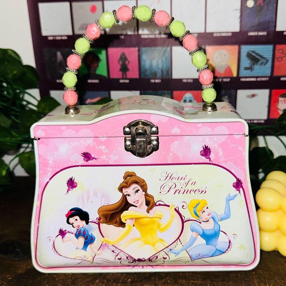 Disney Princess Belle Cinderella Aurora Ariel Snow White Tin Purse